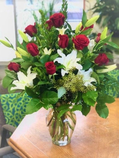 Grand Spectacle Red and White